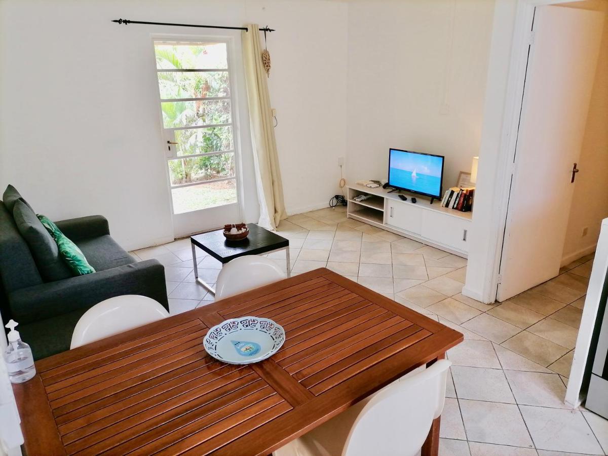 Beachfront 2 Bedroom-House - Tilacaze Flic en Flac Exterior foto