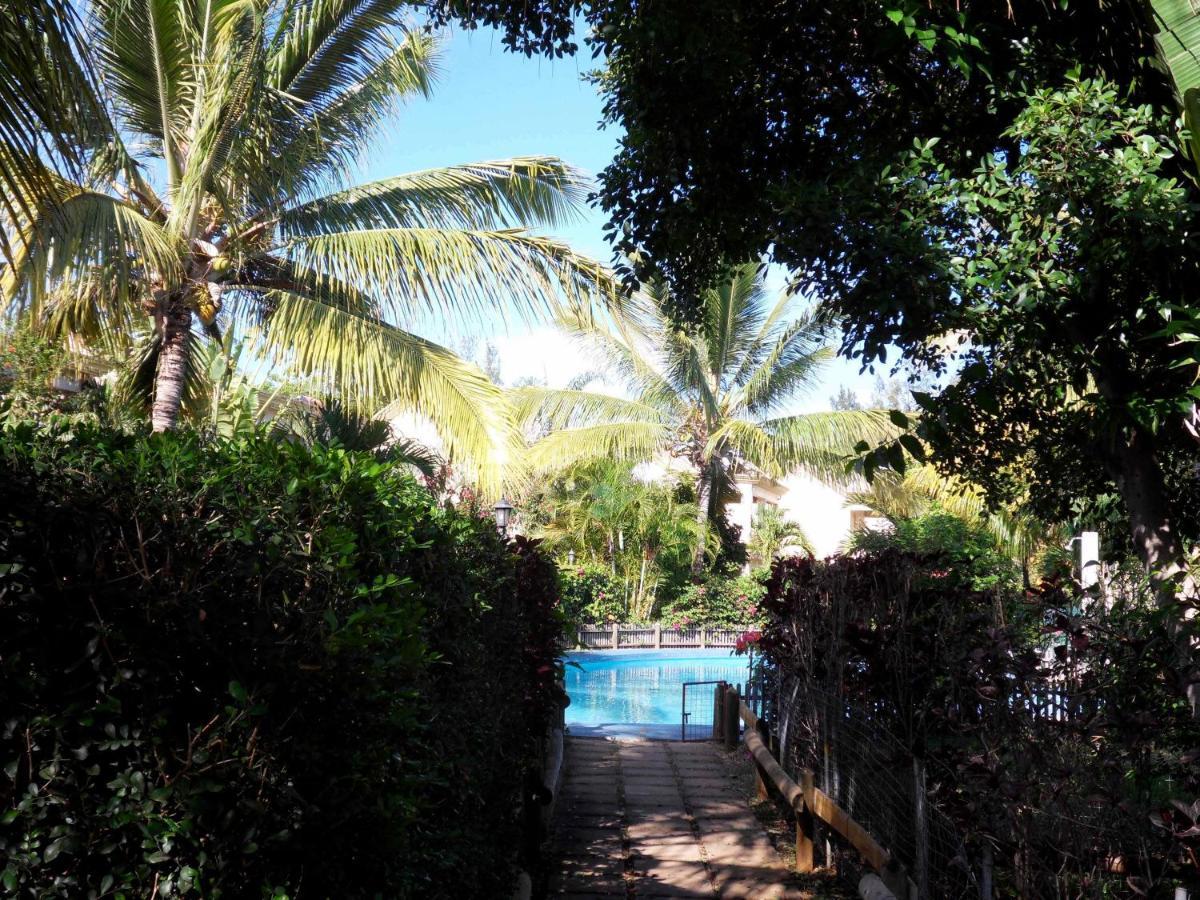 Beachfront 2 Bedroom-House - Tilacaze Flic en Flac Exterior foto
